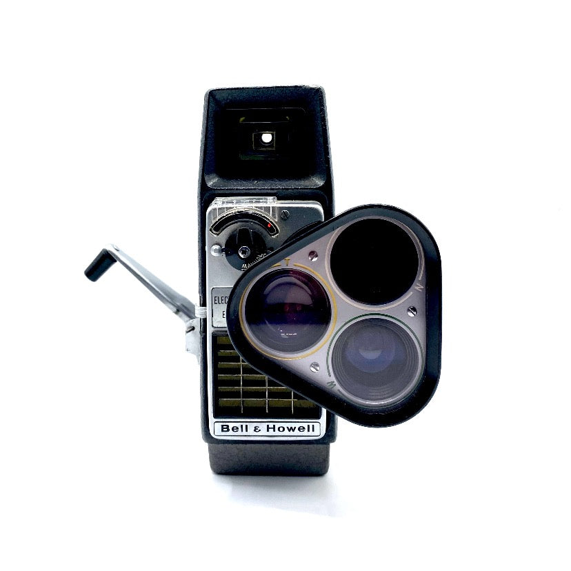 Bell & Howell Electric Eye フィルムカメラ Bell and Howell Electric Eye 8mm Movie Camera with a 3 Lens Turret