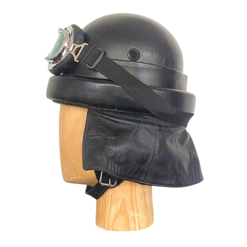 Original Italian Armored Division M35 helmet for tankers and motorcycl – Iapello Arts & Antiques