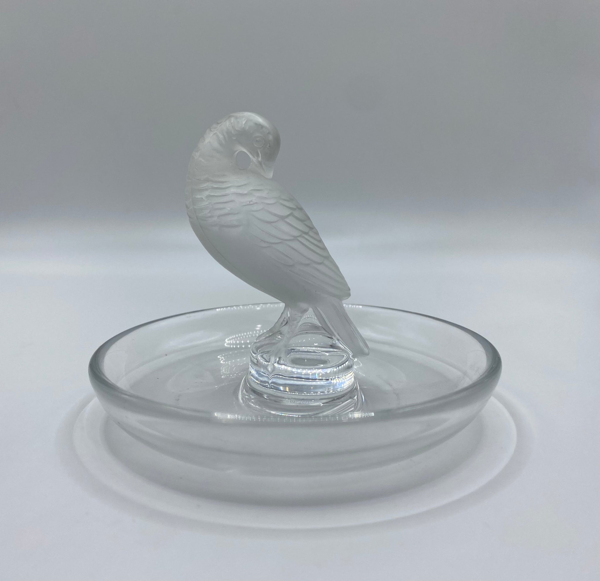 Lalique ring holder clearance