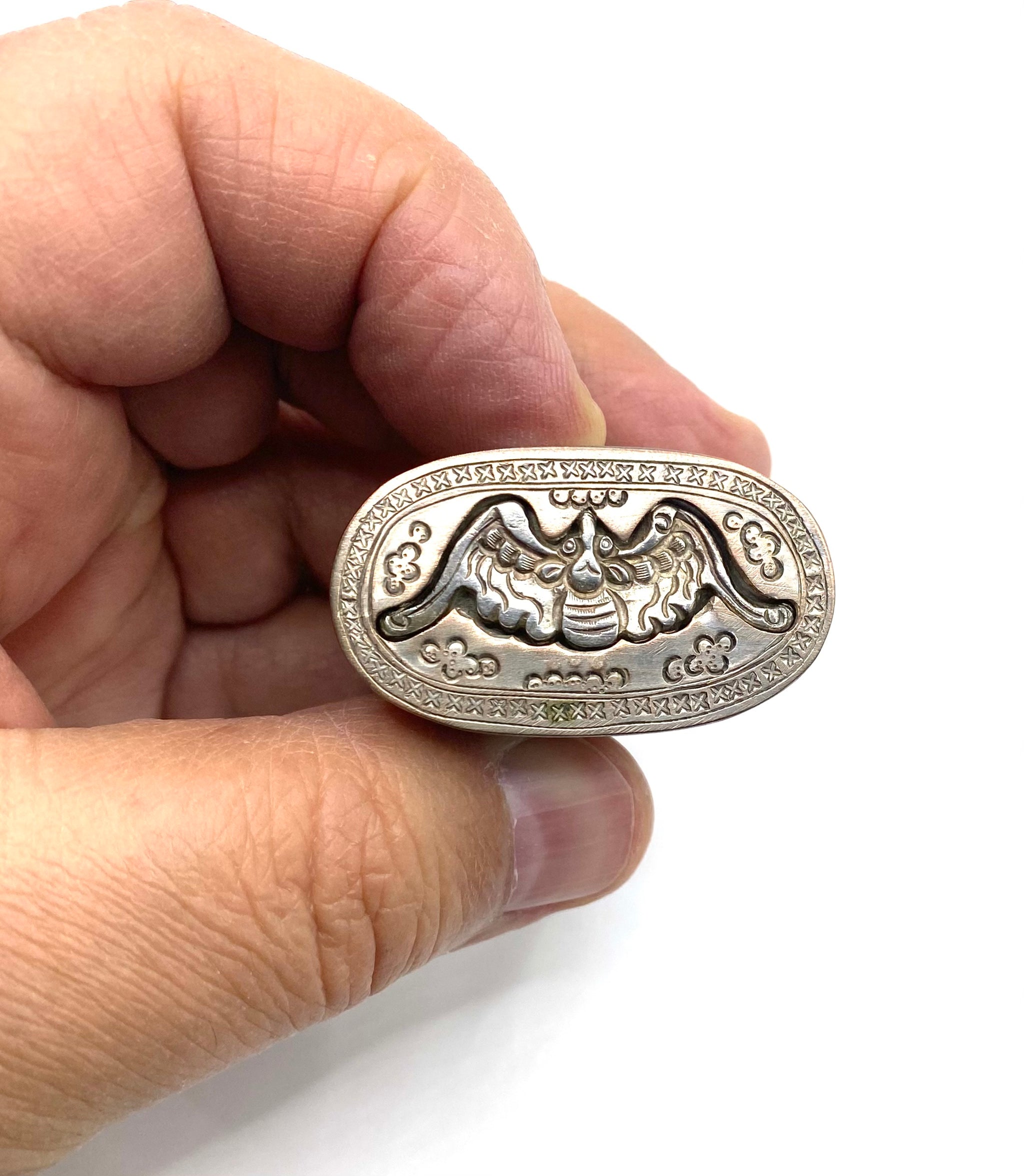 Antique Elegant , hand-crafted, Chinese Silver Snuff Opium