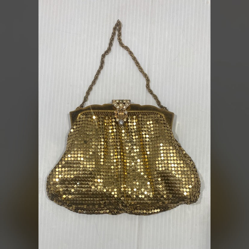 Vintage Whiting Davis gold mesh bag with clear rhinestones clasp. 1940s