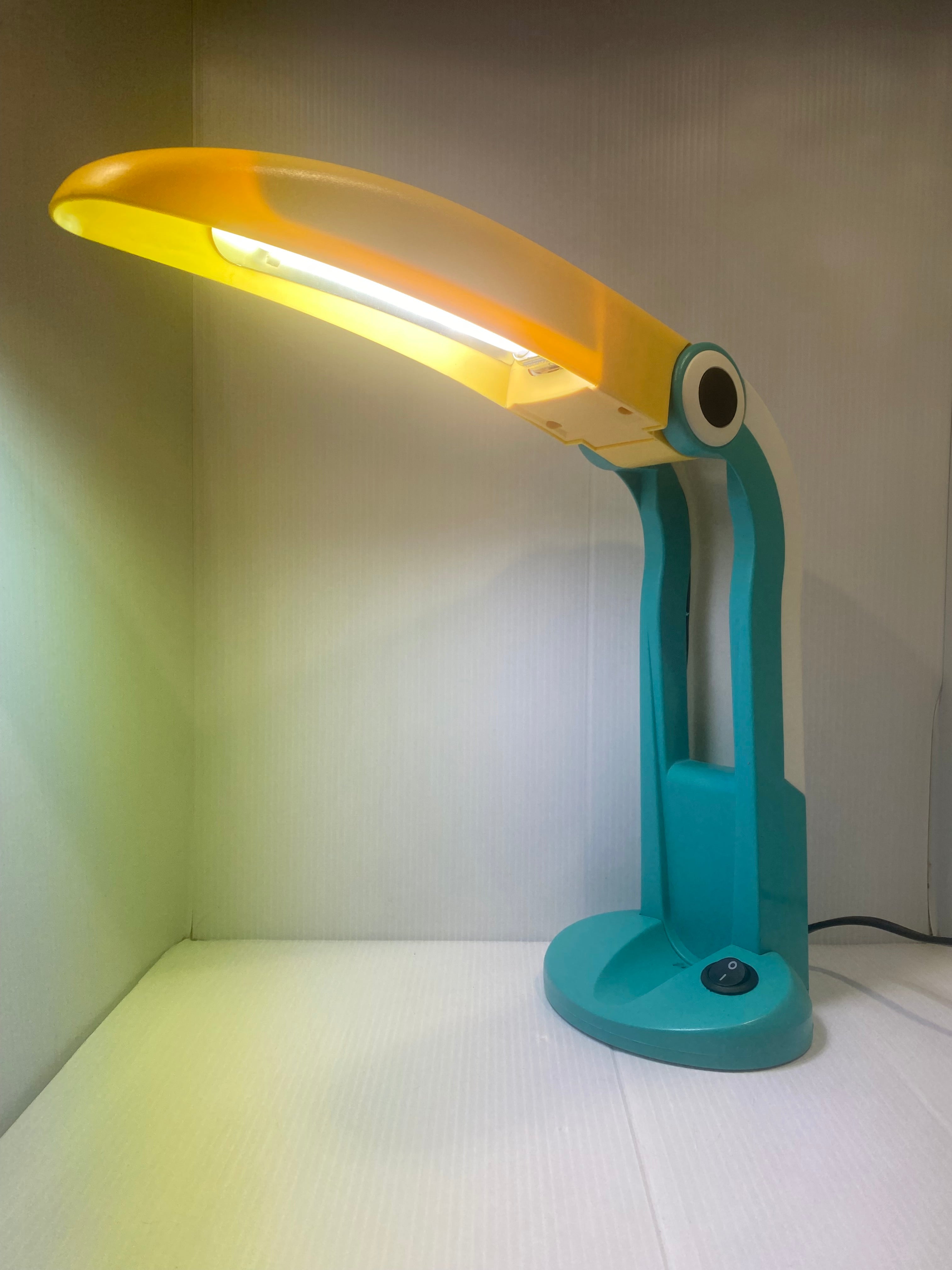 Funny and beautiful Toucan lamp, designed by H.T. Huang in the 80s.