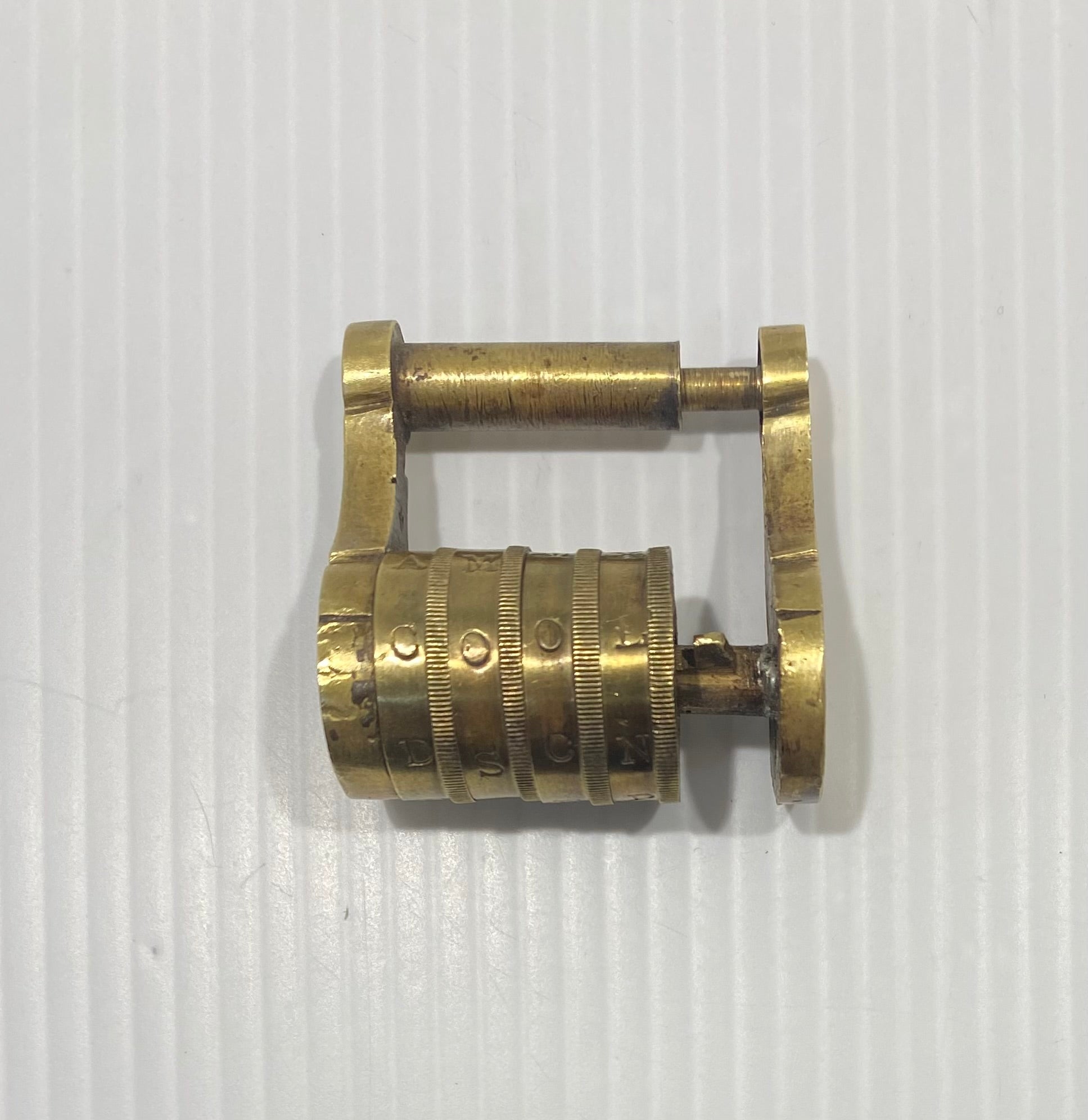 Antique bronze, 4 letter combination padlock !