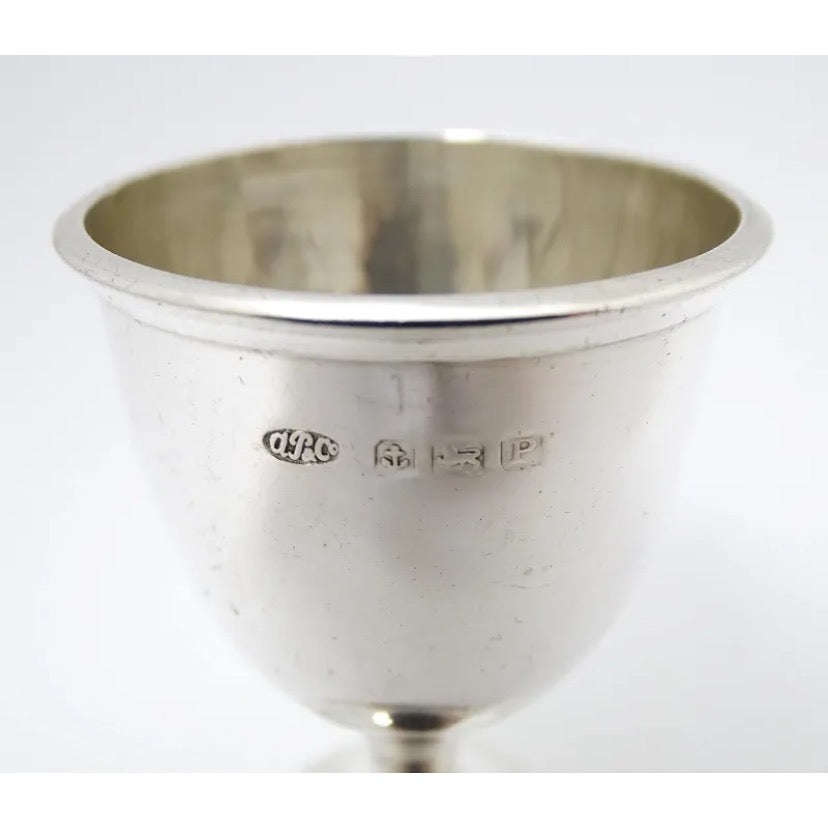 Vintage, cased silver egg cup and spoon, hallmarked Birmingham 1939 maker Arthur Price & Co Ltd.