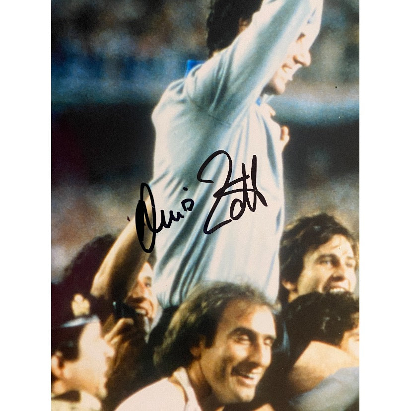Dino Zoff signed an Italian Footballer colour photo.