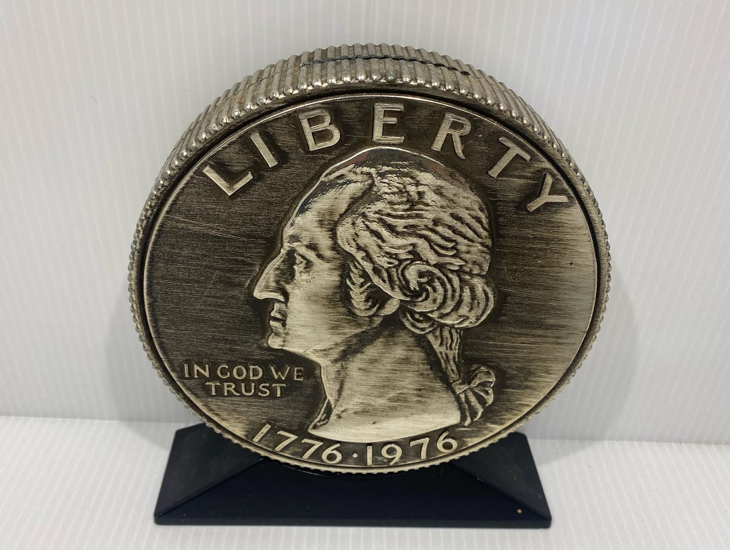 Vintage 1976, Vacumet United States of America Quarter Dollar Coin bank