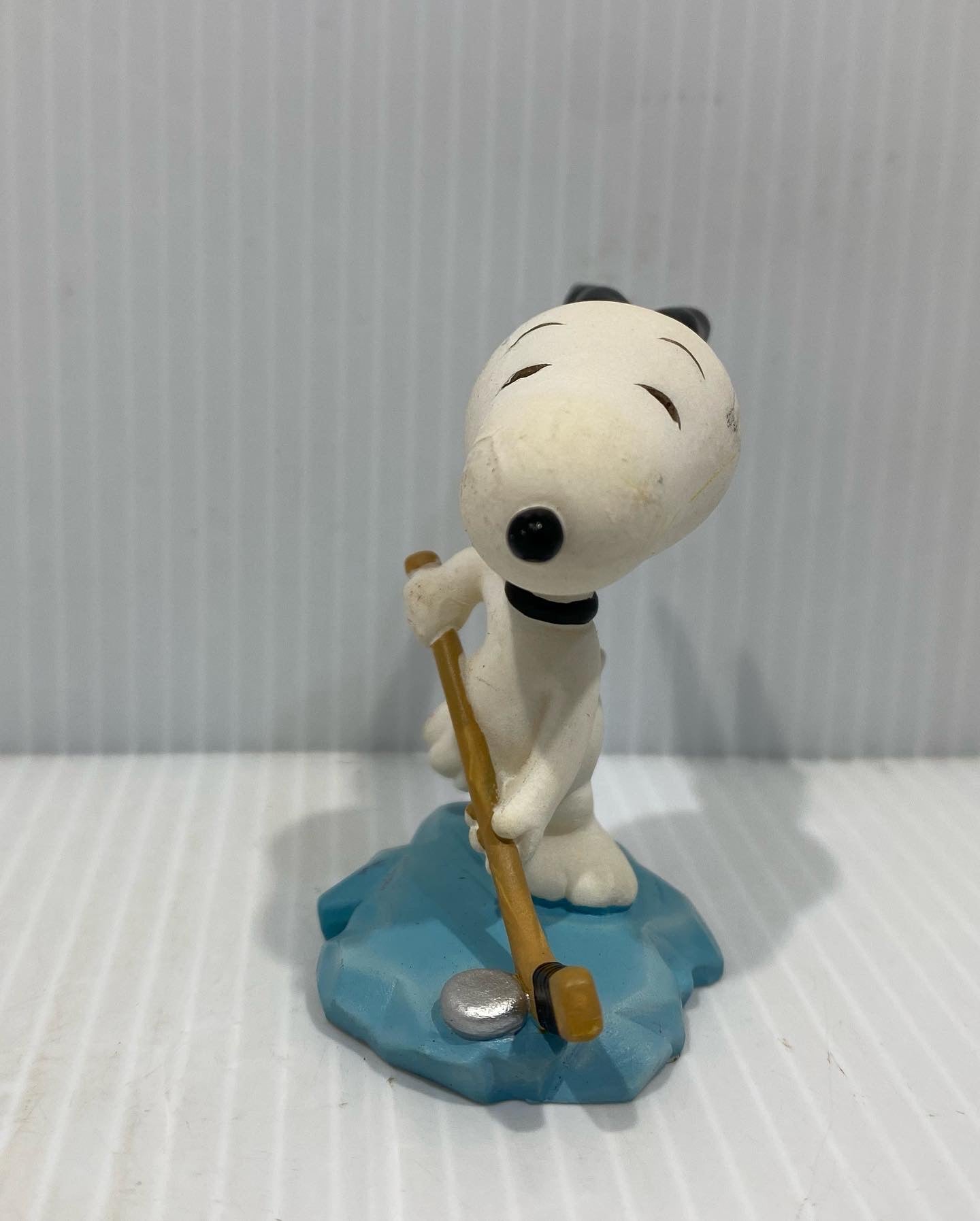 Westland Gifeware Peanuts "Snoopy Hockey" - # 8238 - in box. 50th Anniversary Figures