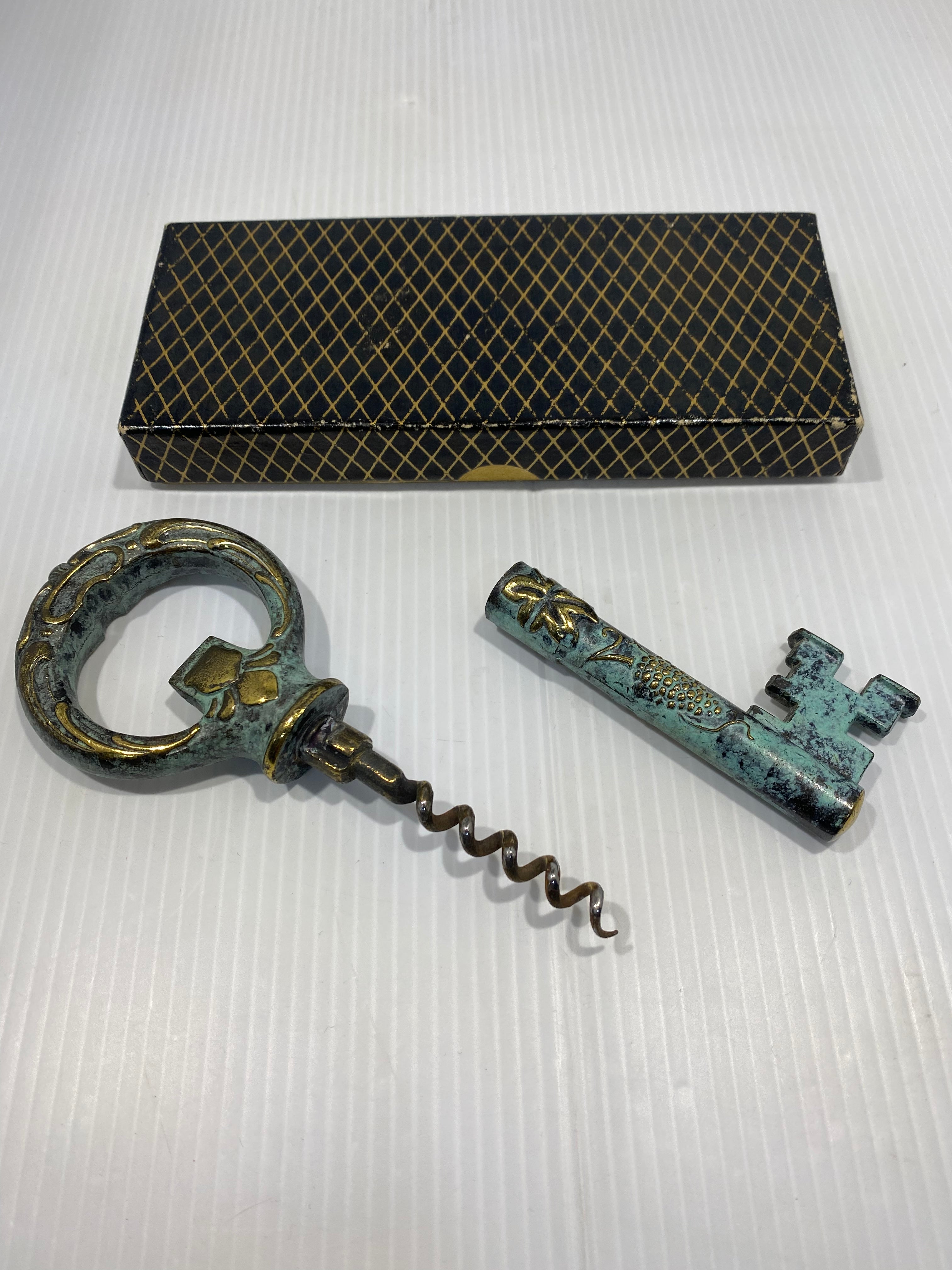 Boxed Verdigris Key Corkscrew