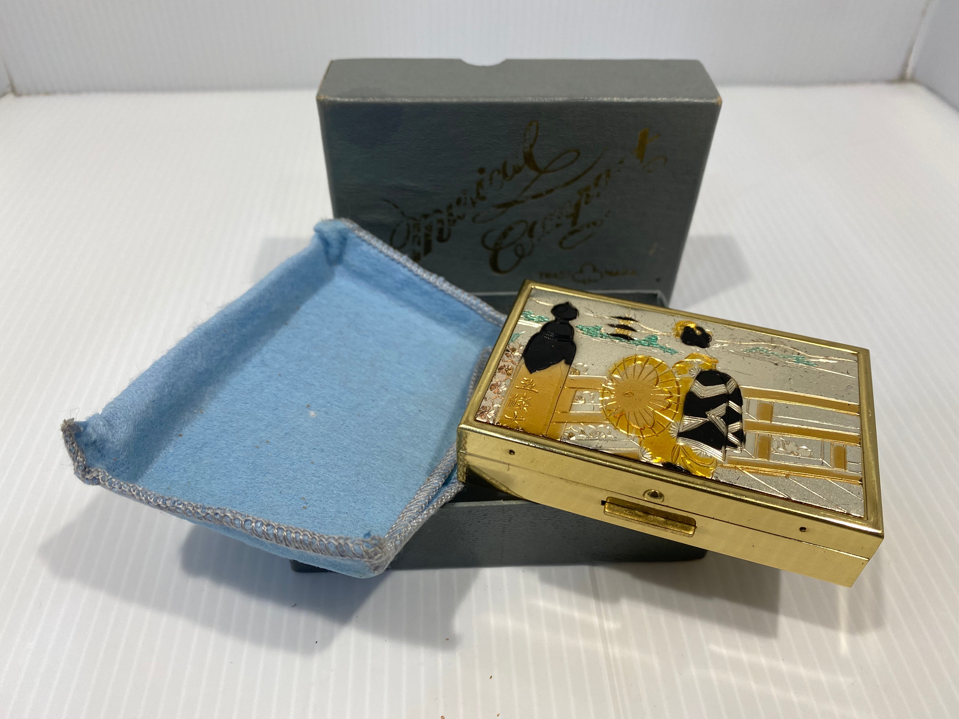 Clover Musical Compact makeup box. 1950s