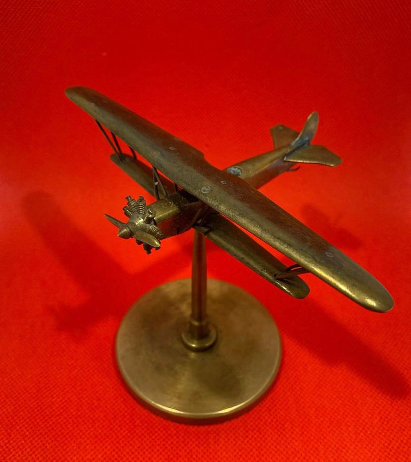 Very Rare Italian Desk gadget, World War I biplane, Model I.M.A.M. Ro.1 1927