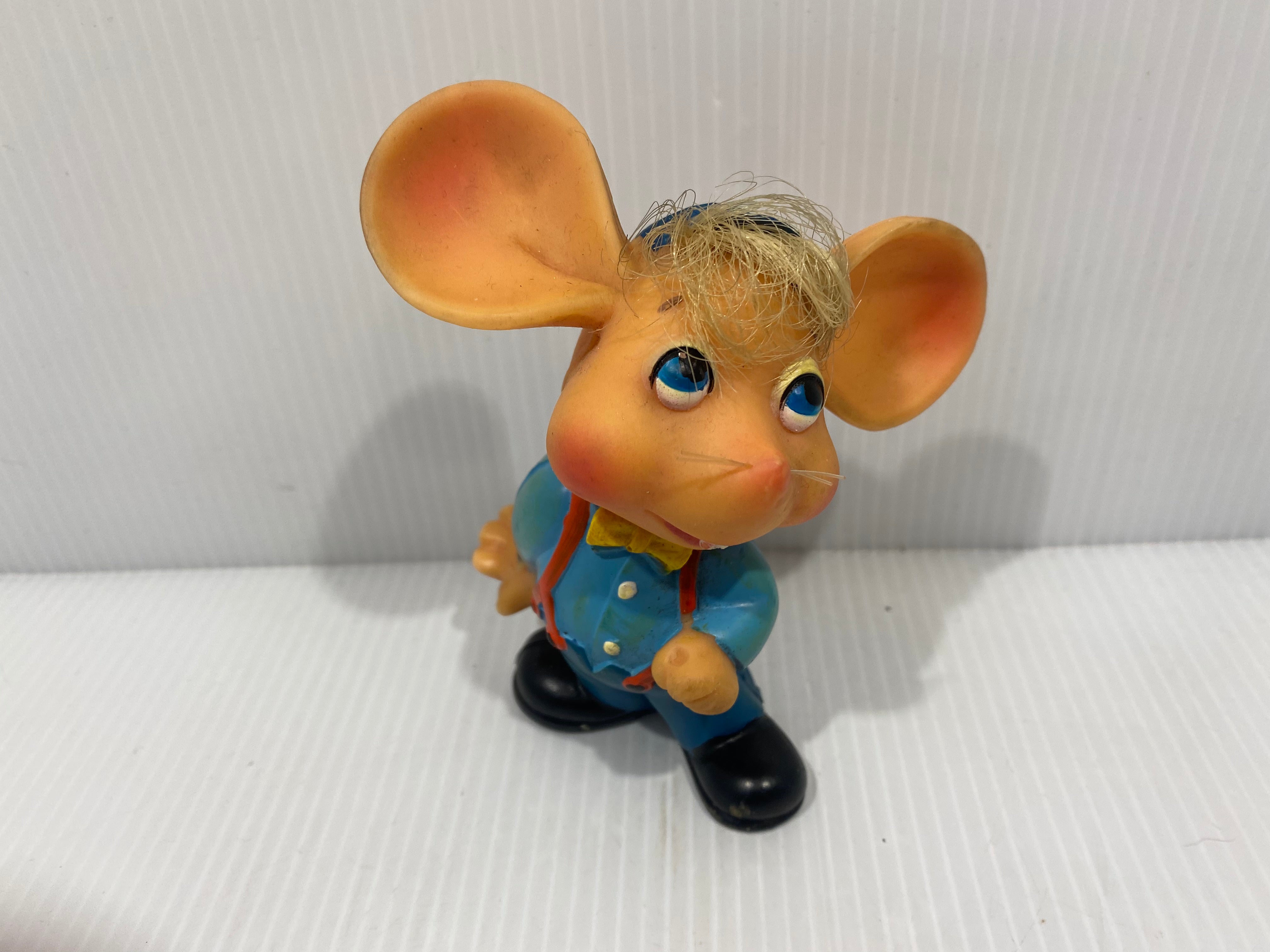 1960s Topo Gigio Mouse Rubber Squeak Toy Made in Italy. Very rare , Hard to find.
