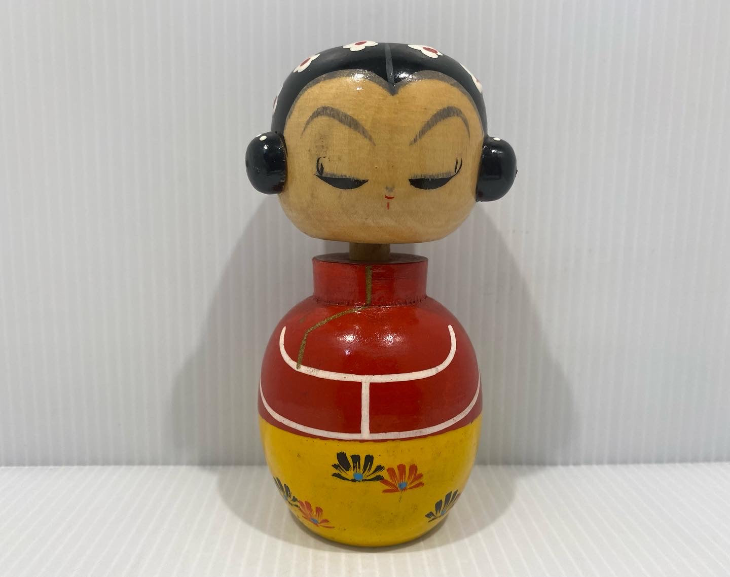 Adorable Vintage Kokeshi Doll Bobble Head. Many Kokeshi have heads that are attached with a peg and are loose, but this one actually has a spring for much great bobble head movement. 1970s