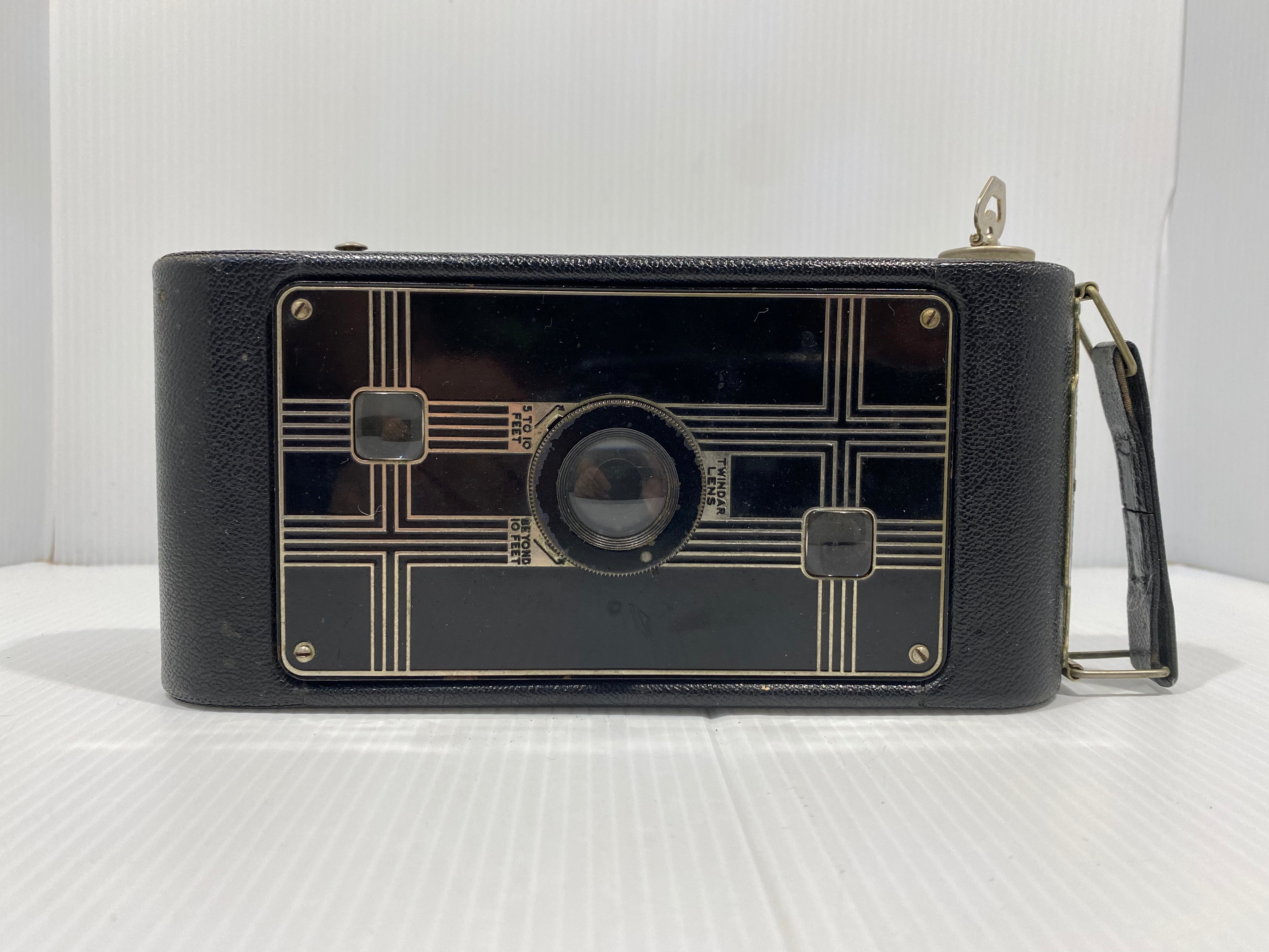Antique Jiffy Kodak Six 16 , Folding Strut camera 1933 , made in USA.