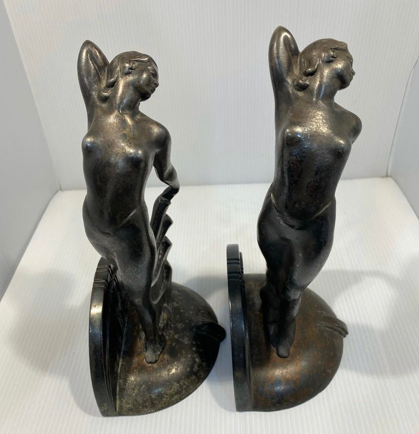 Beautiful , Pair of P. Mori & Son Galvano Bronze Art Deco Bookends.