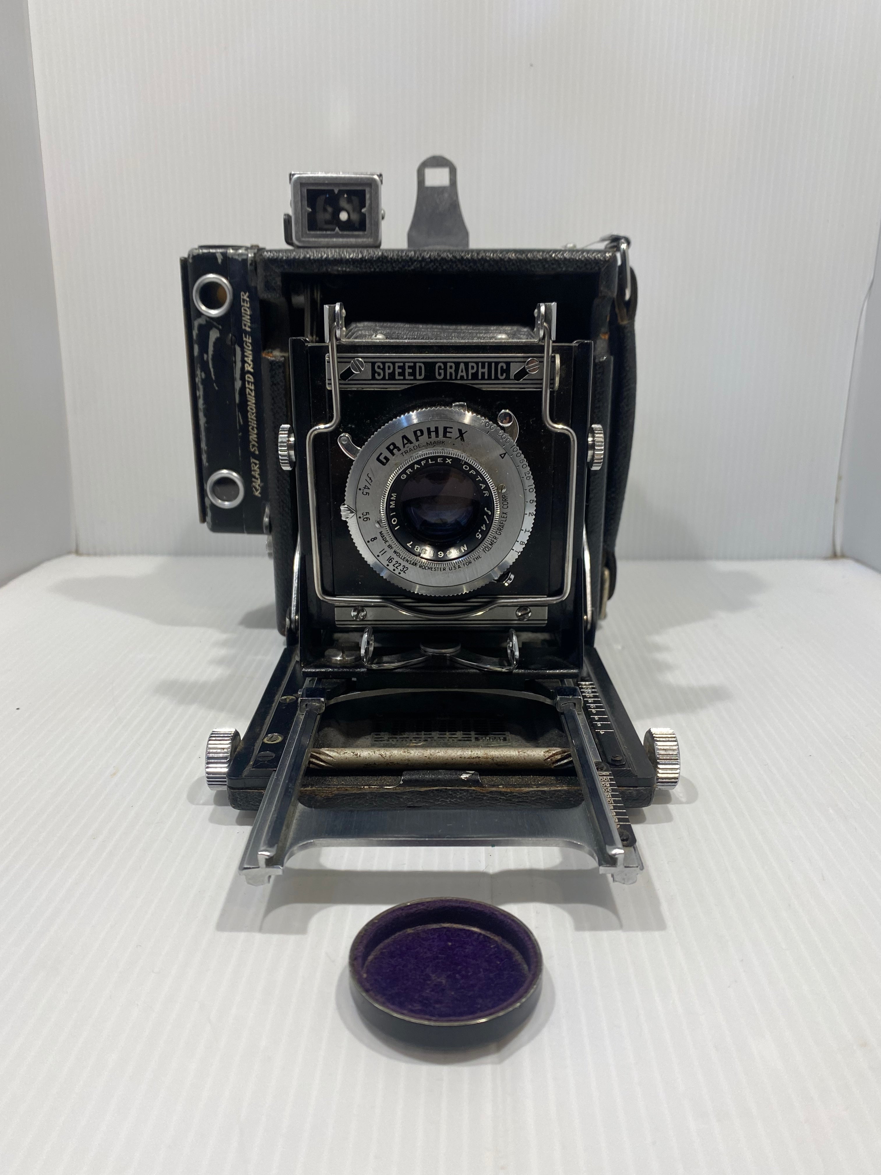 Antique Speed Graphic Folding Camera. Made by Folmer Graflex Corp., Rochester, NY 1928-1939.