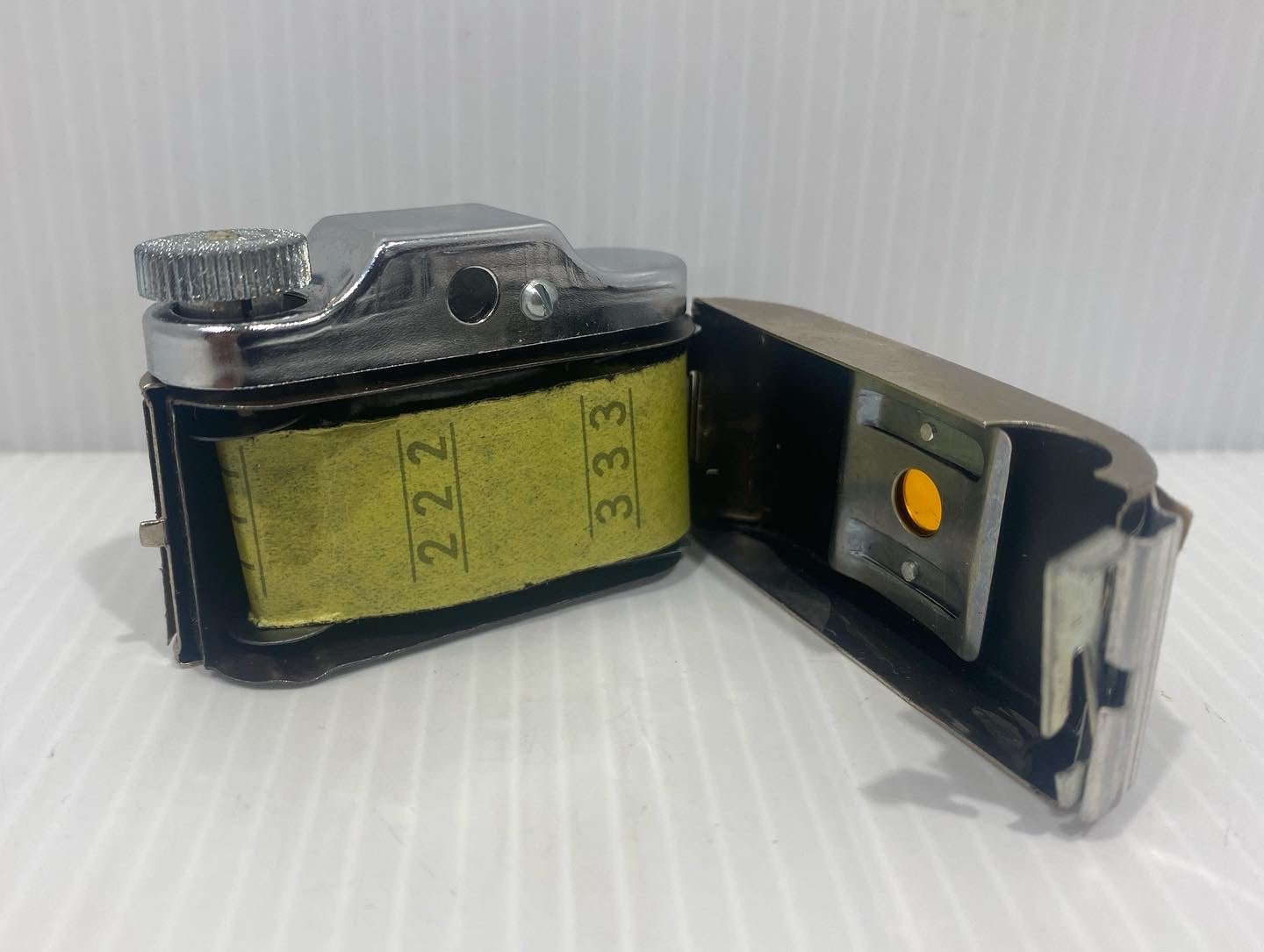 Vintage 1950's Miniature Crystar Spy Camera With original box. Made in Japan!