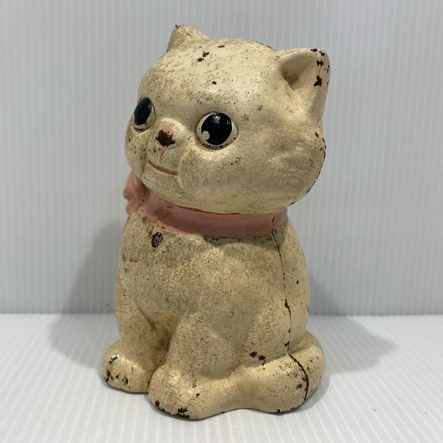 Antique, original, Cast Iron "KITTY BANK" made by Hubley. 1920s