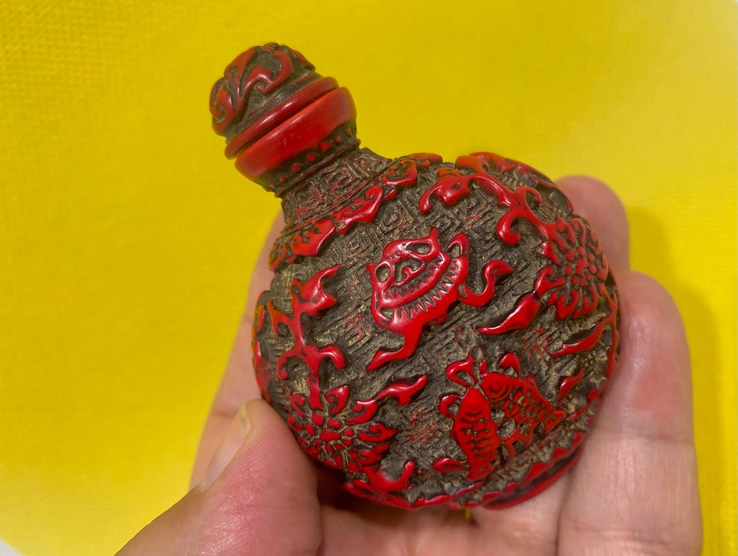 Antique Chinese Cinnabar lacquer snuff bottle, carved with Buddha Symb –  Iapello Arts & Antiques