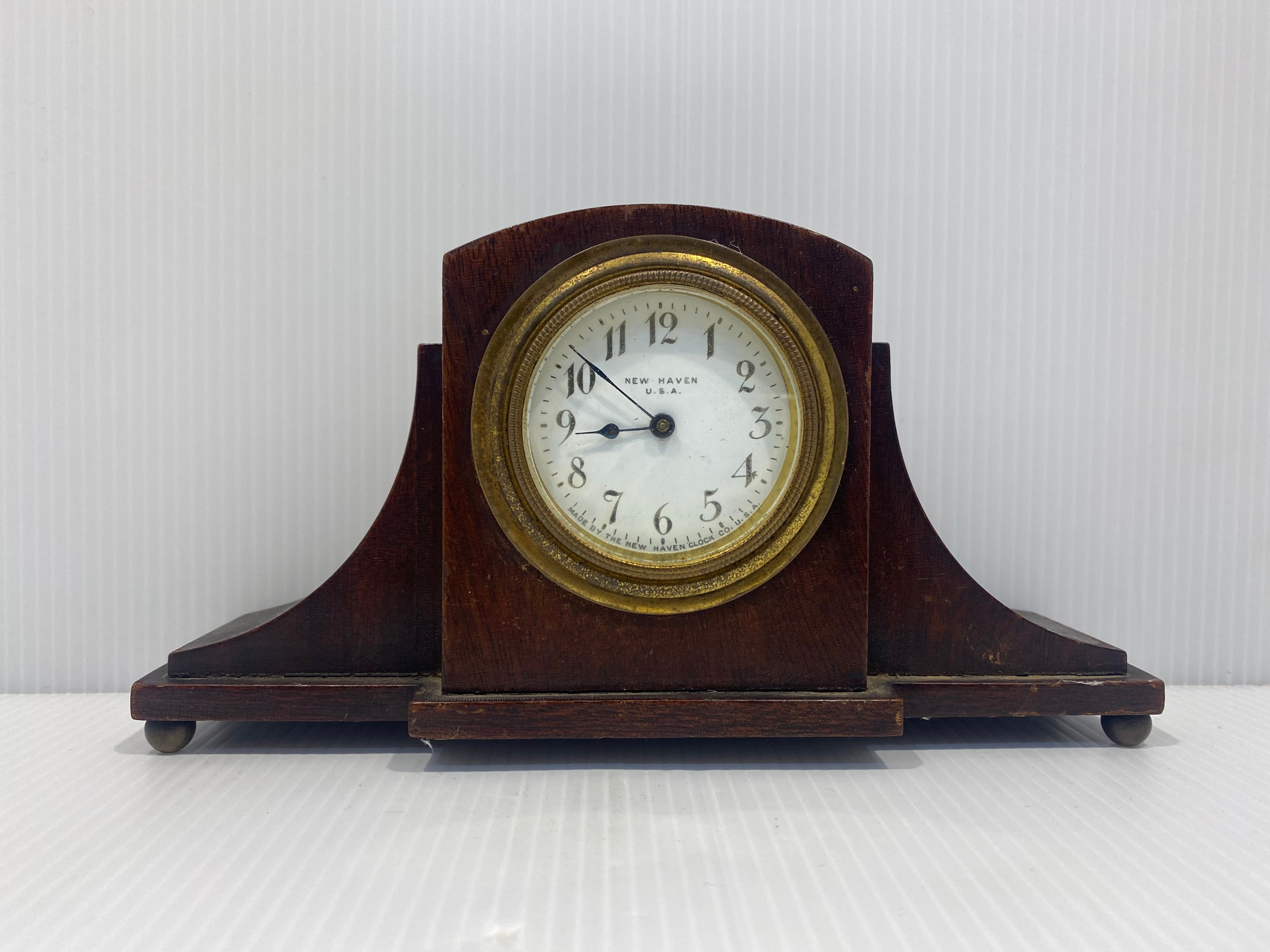 1920s Art Deco Antique New Haven Wind-Up Mantle Clock