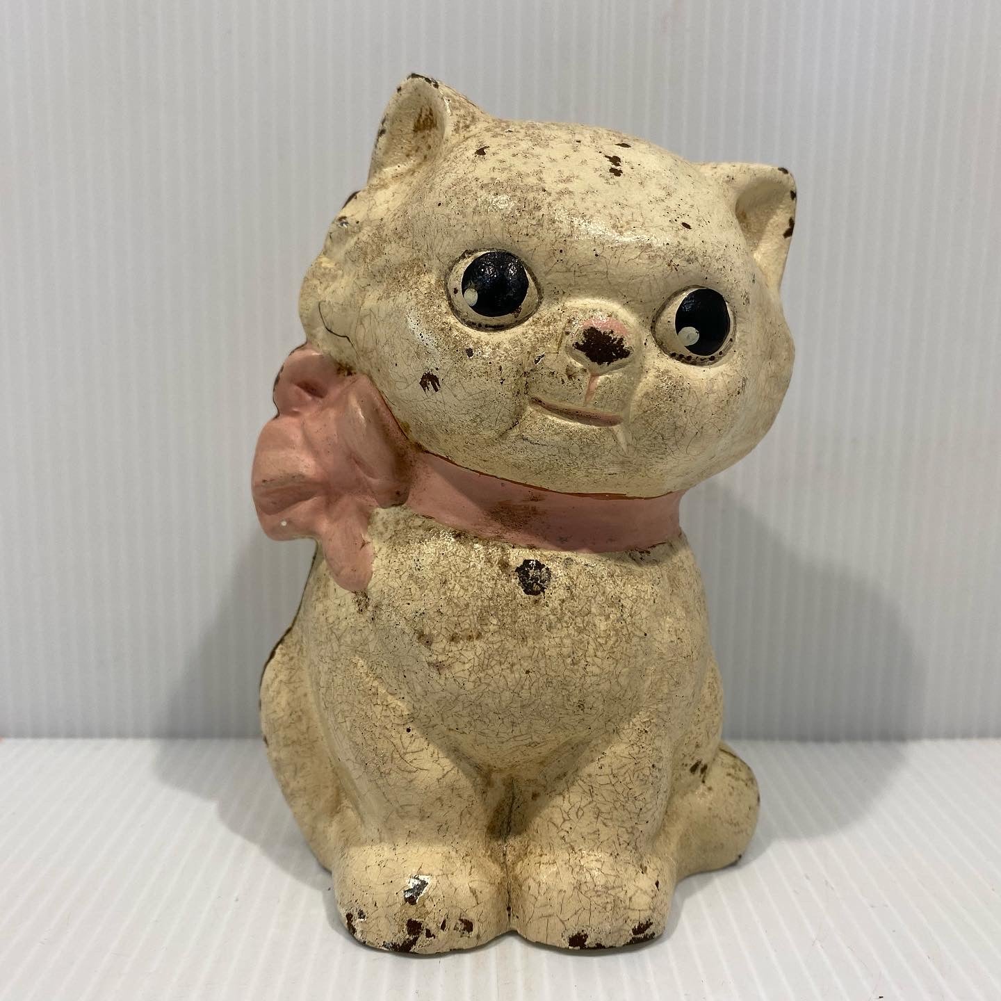 Antique, original, Cast Iron "KITTY BANK" made by Hubley. 1920s