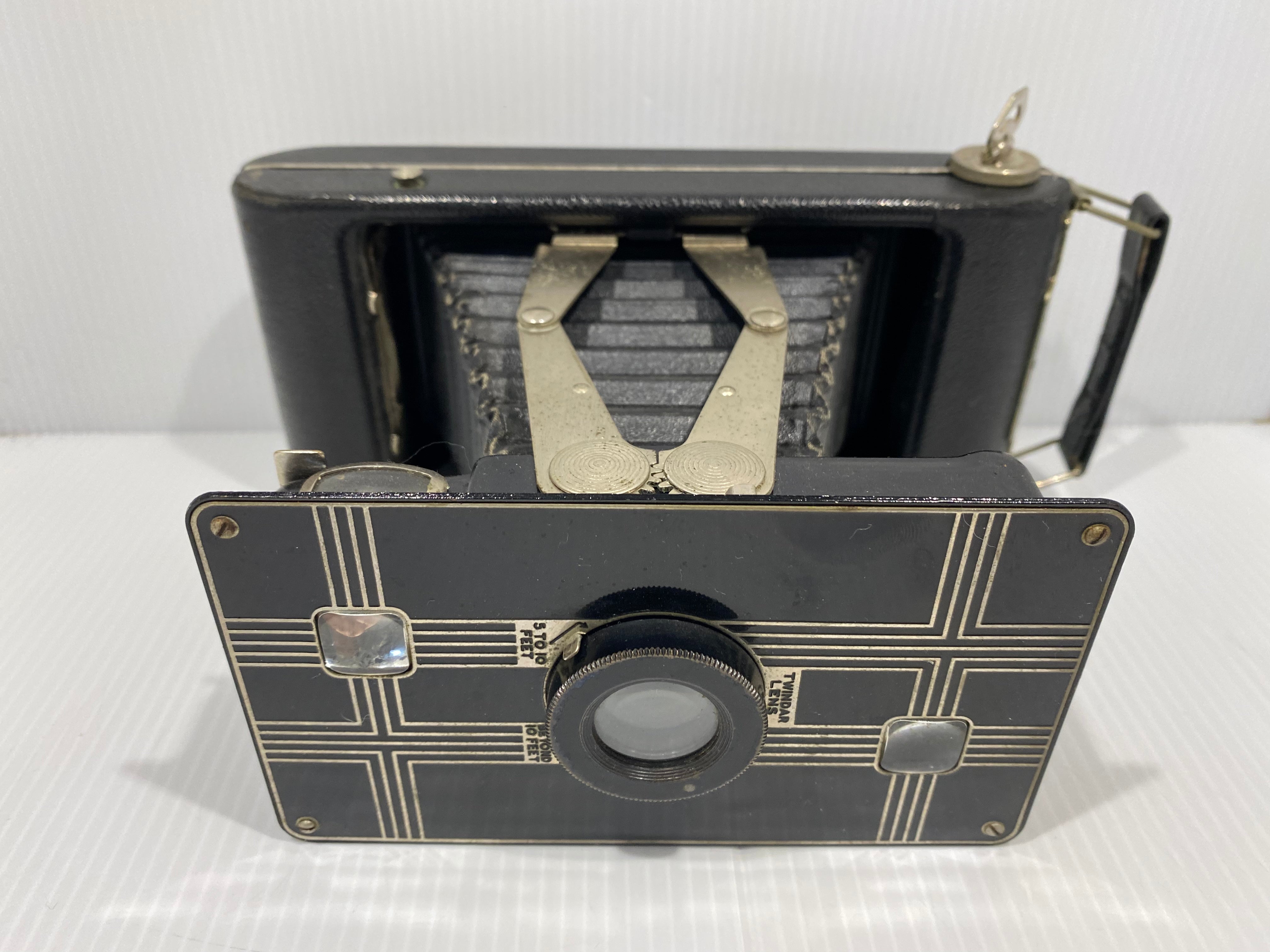 Antique Jiffy Kodak Six 16 , Folding Strut camera 1933 , made in USA.